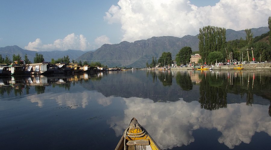 dal-lake
